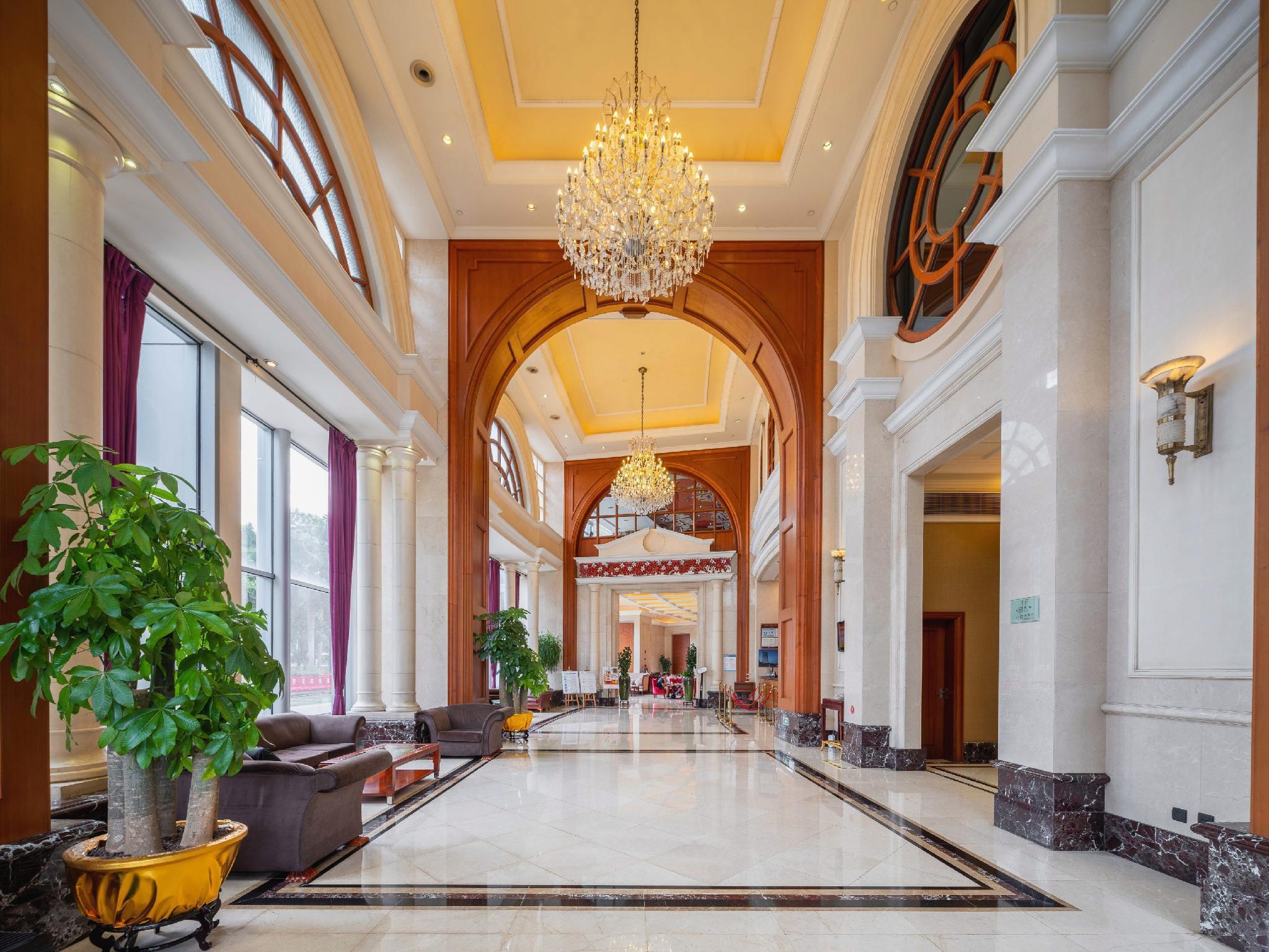 Shenzhen Grand Skylight Garden Hotel Экстерьер фото