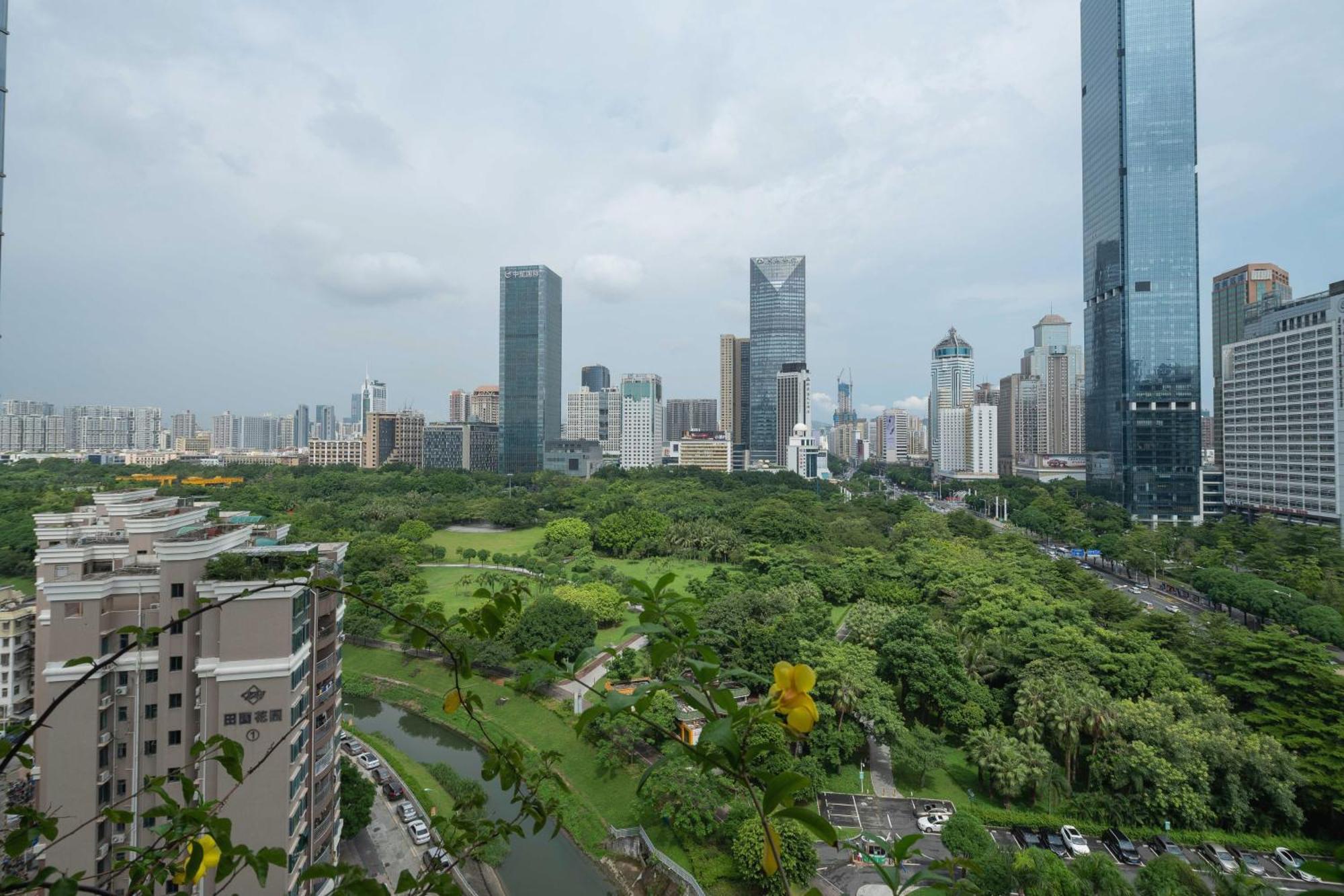 Shenzhen Grand Skylight Garden Hotel Экстерьер фото